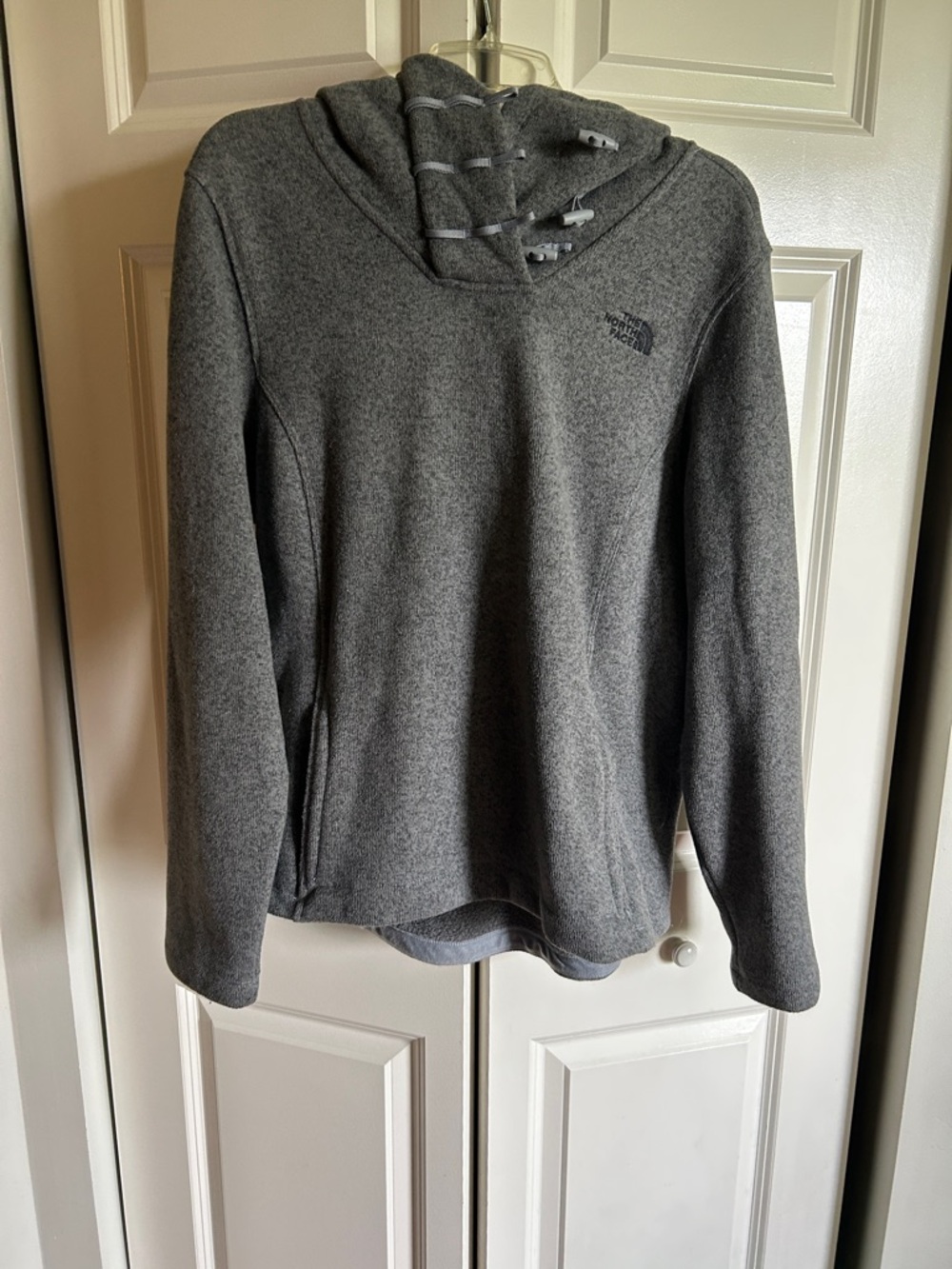 The North Face Women's Dark Gray Hooded Fleece Pullover
